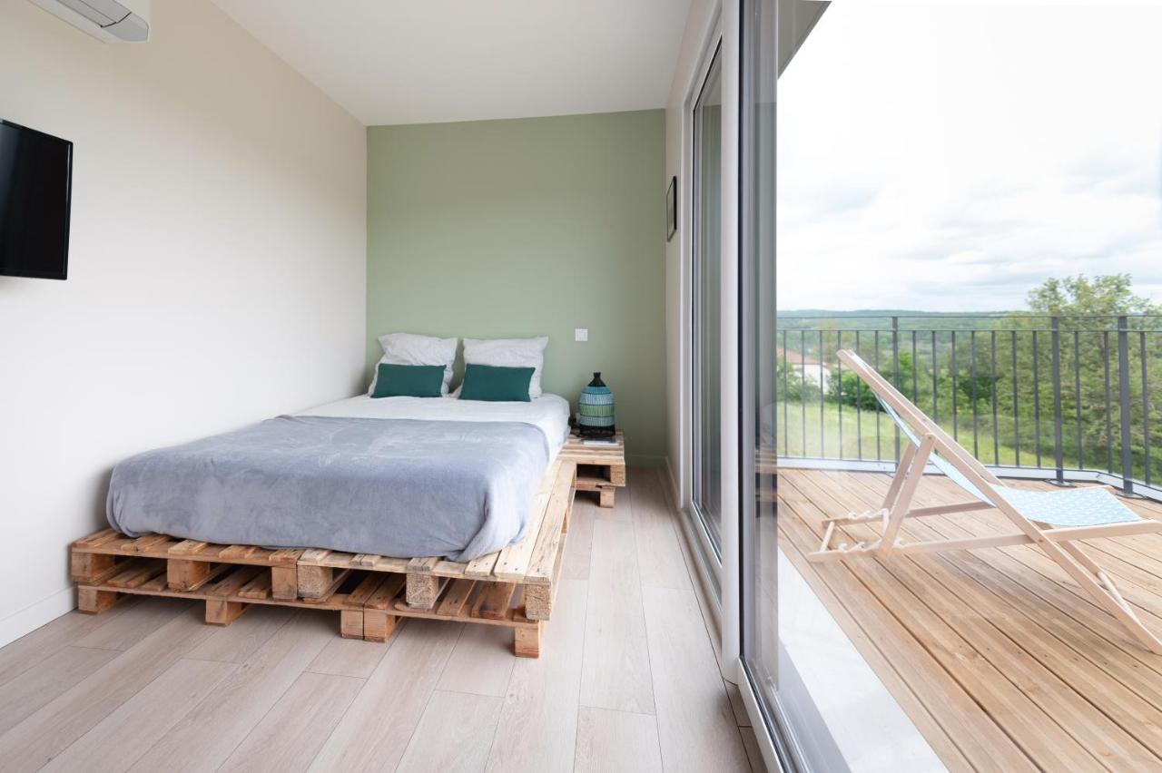 Lot En Dock 3 Logements Atypiques Et Ecologiques En Vallee De La Dordogne Souillac Luaran gambar
